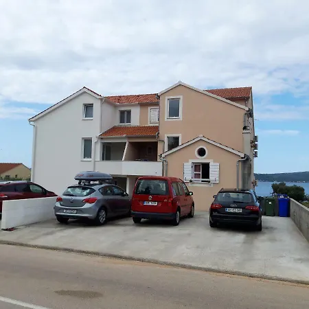 Apartmani Sanja-Biograd Biograd Na Moru Exterior photo